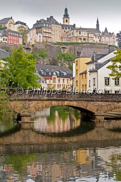 luxembourg 07.jpg - Vue sur l'Èglise St MichelLuxembourg-villeGrand DuchÈ de Luxembourg